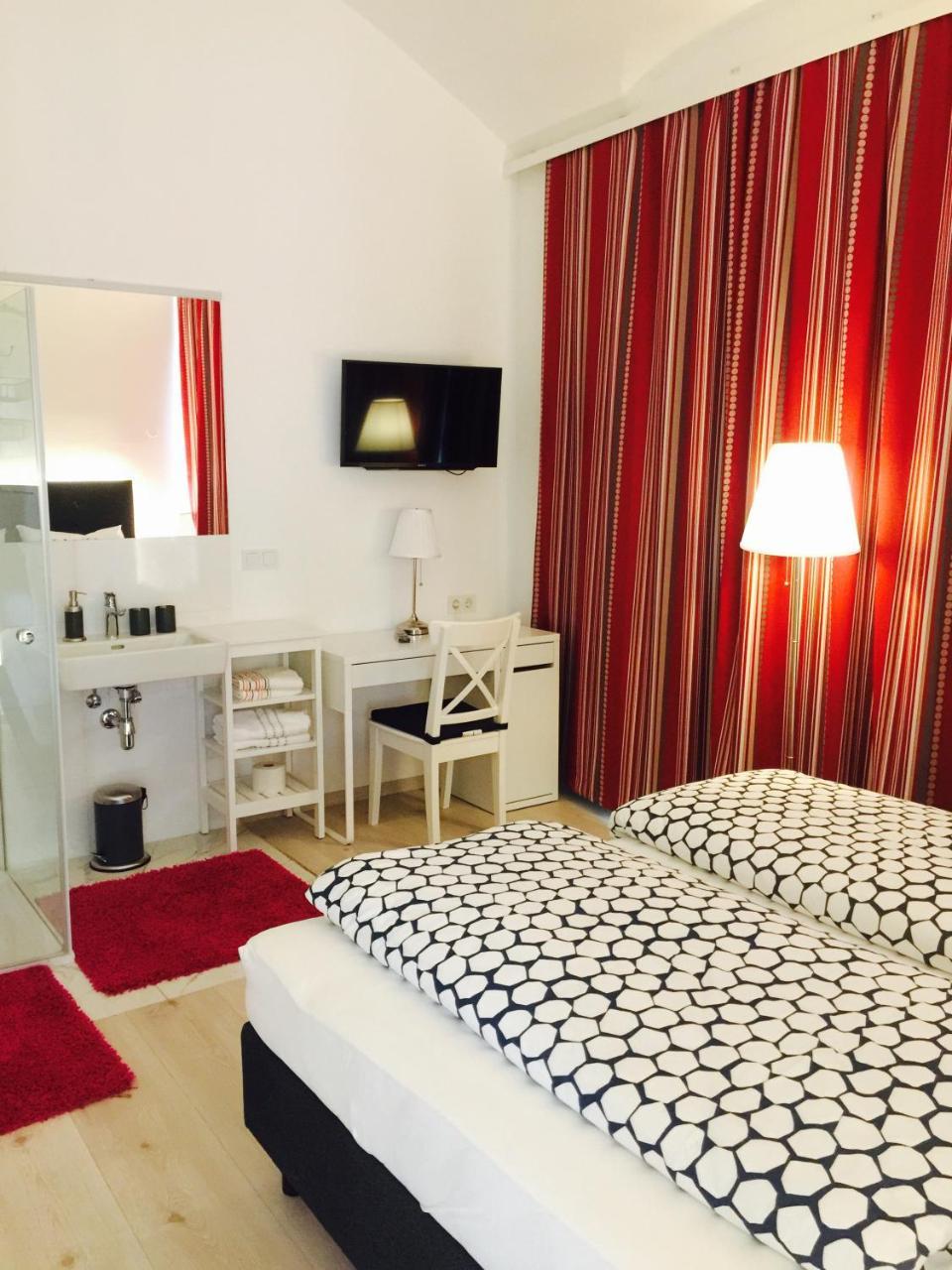 Pension Am Wienfluss Viena Exterior foto